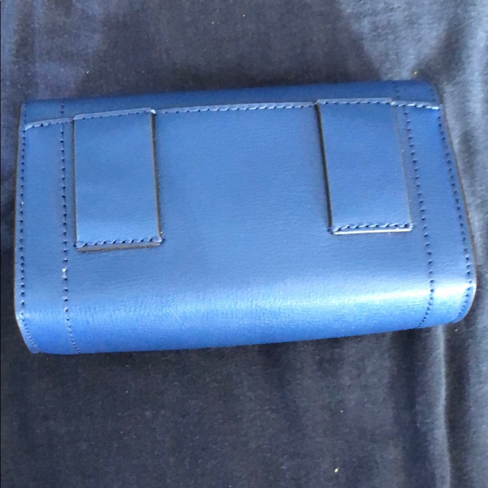 Blue Michael Kors hand bag - Picture 2 of 6